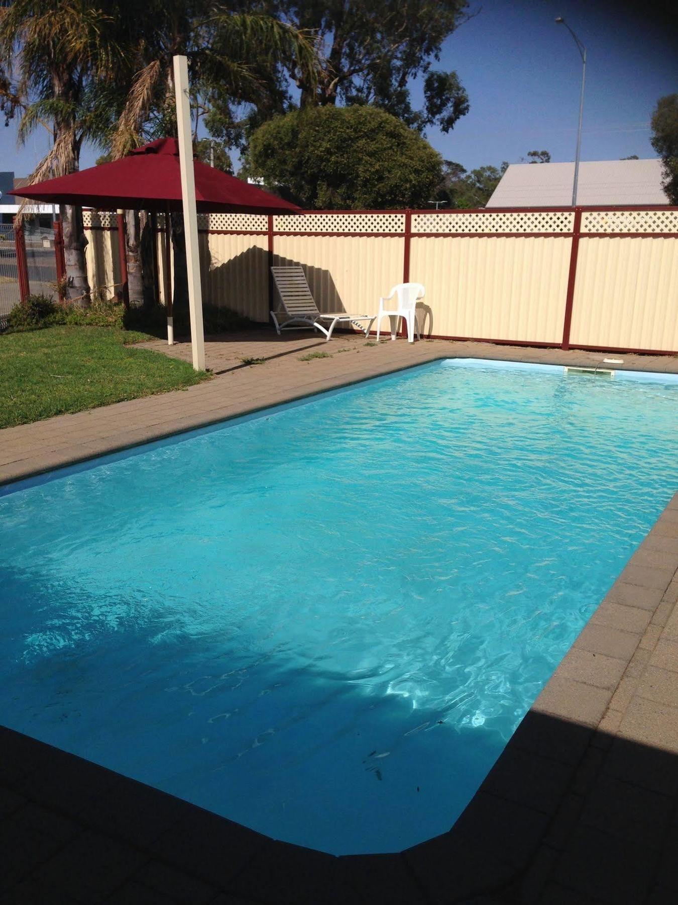 Centre Town Motel Nagambie Eksteriør bilde